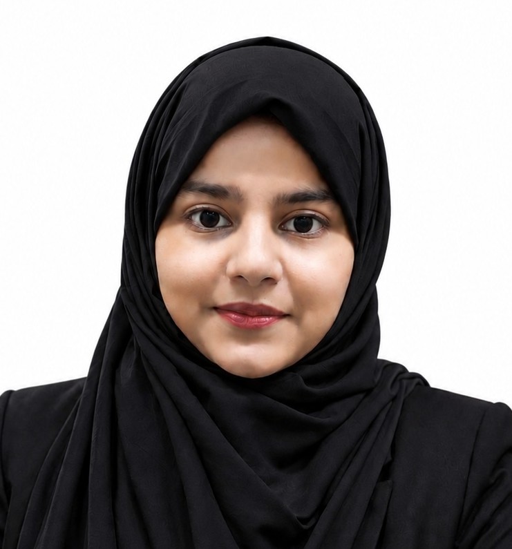 Adima Zareen
